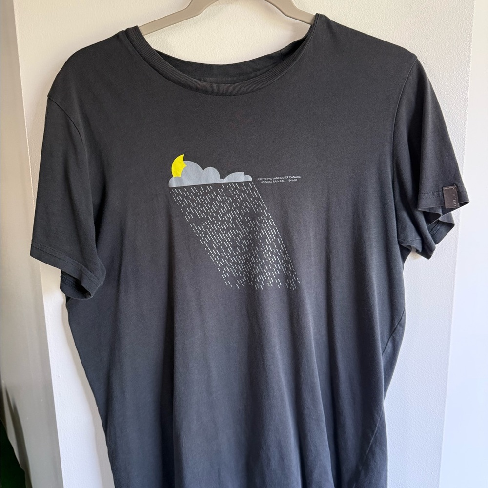 Arc’teryx Graphic Dark Gray T-Shirt